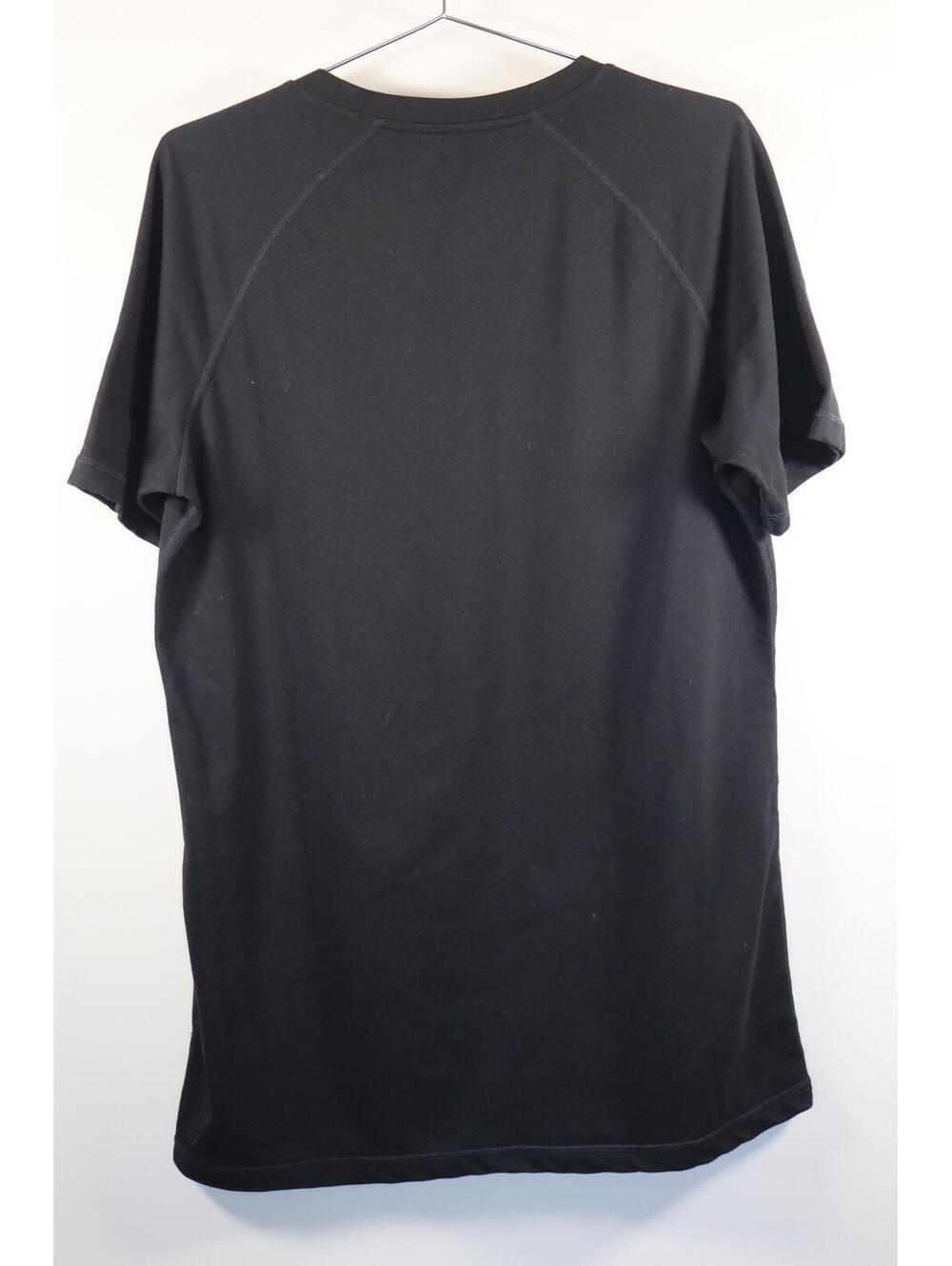 BYLT‎ Premium Basics Drop-Cut V-Neck size Large - Picture 6 of 7